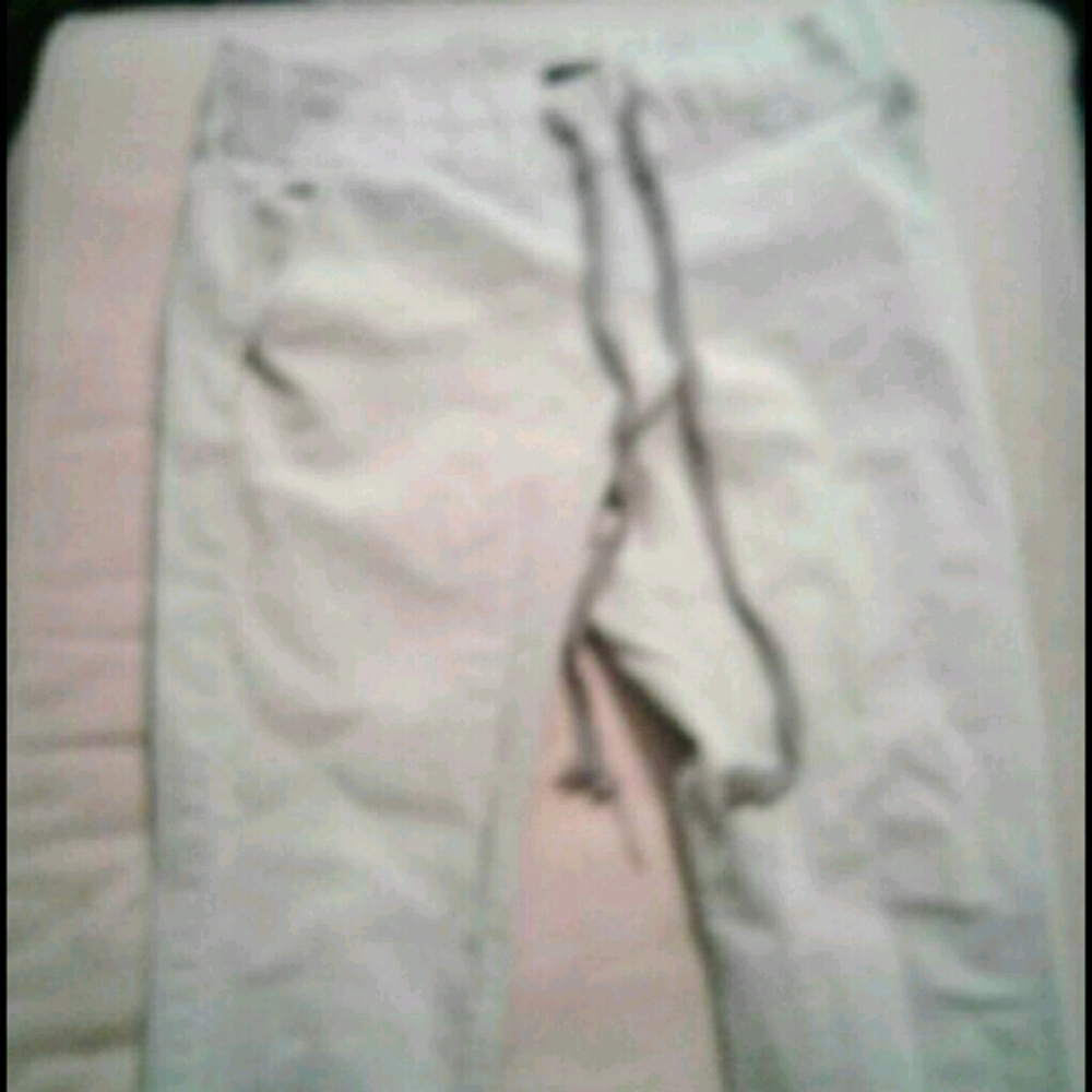 I'm selling used V.I.P. leggings
